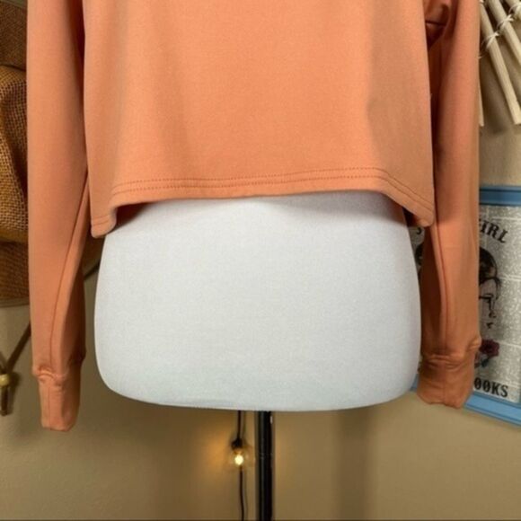 CALI SPORTSWEAR Cropped Yoga Short Pullover Hoodie Sweatshirt Medium - Picture 8 of 9